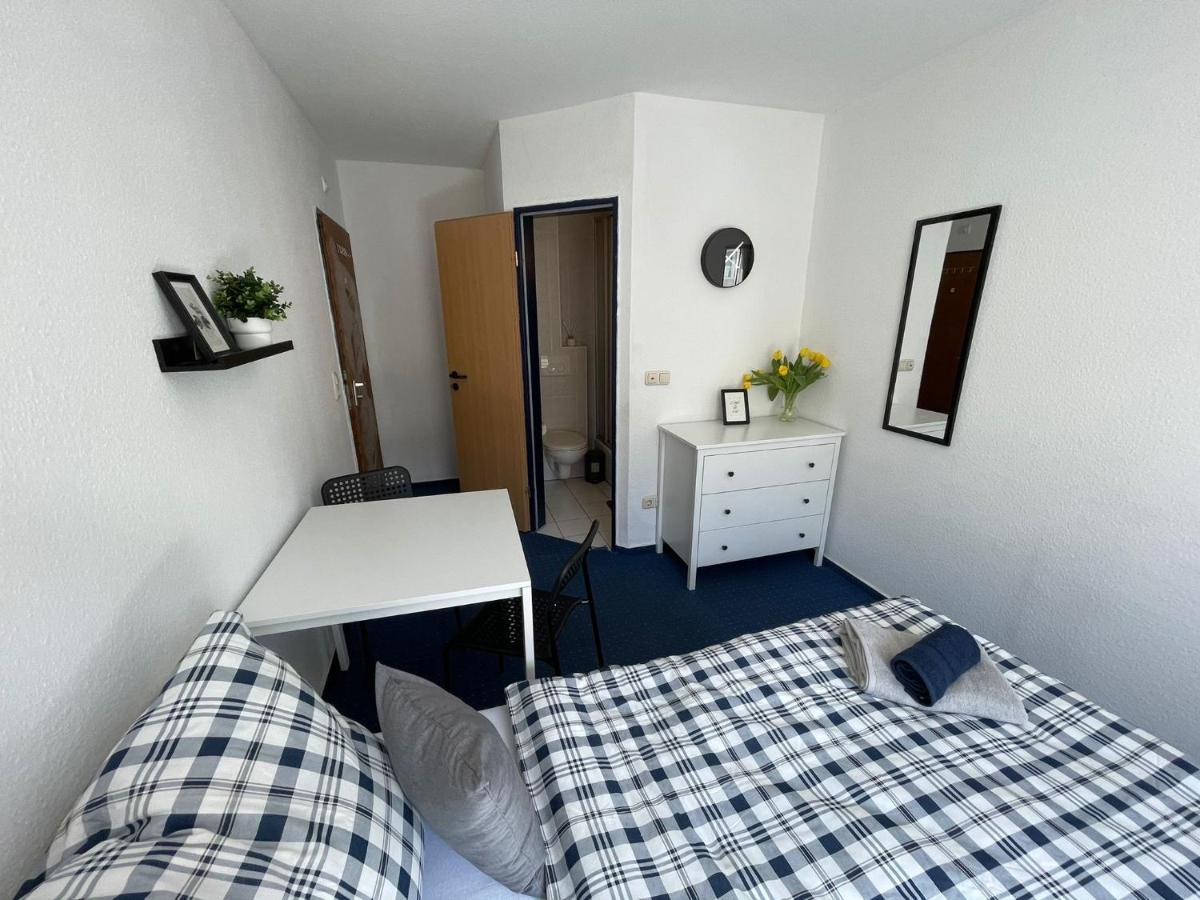 Gaestezimmer Kreuzheide Wolfsburgo Exterior foto